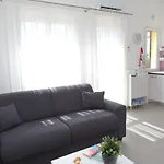 Apartman 2-room Near With 2 Pools - Luna Cefalù