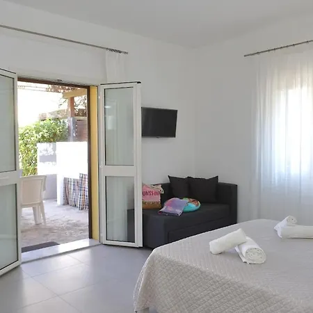 Apartment 2-room Near Cefalu With 2 Pools - Luna